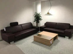 Polstergruppe Bezug Leder Rotbraun Metallfüße Chrom Glänzend Mit Kopfstütze Ohne Couchtisch