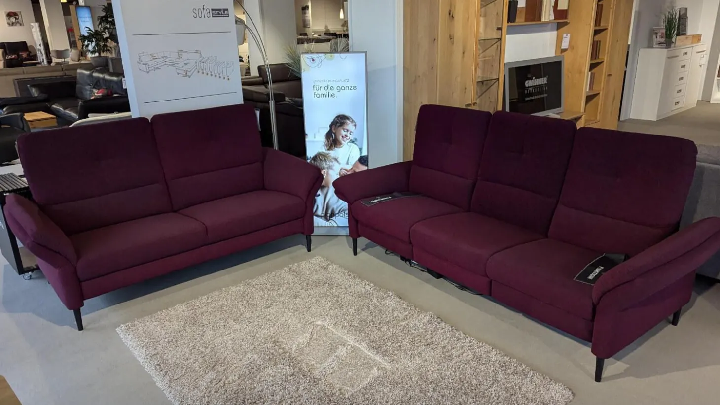 Polstergruppe Caro Stoff Trend Bordeaux Rot Metallfüße Schwarz Mit Tisch Buche Schwarz Und LED Lampe