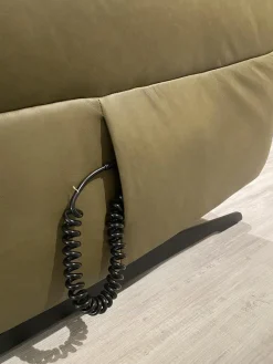 Polstergruppe Cesaro Casada Leder Olive Grün Gestell Edelstahl Füße Schwarz Edelstahl Lackiert Mit Elektrischen Verstellungen Der Kopfstützen Und Fußablage Inklusive 5 Kissen