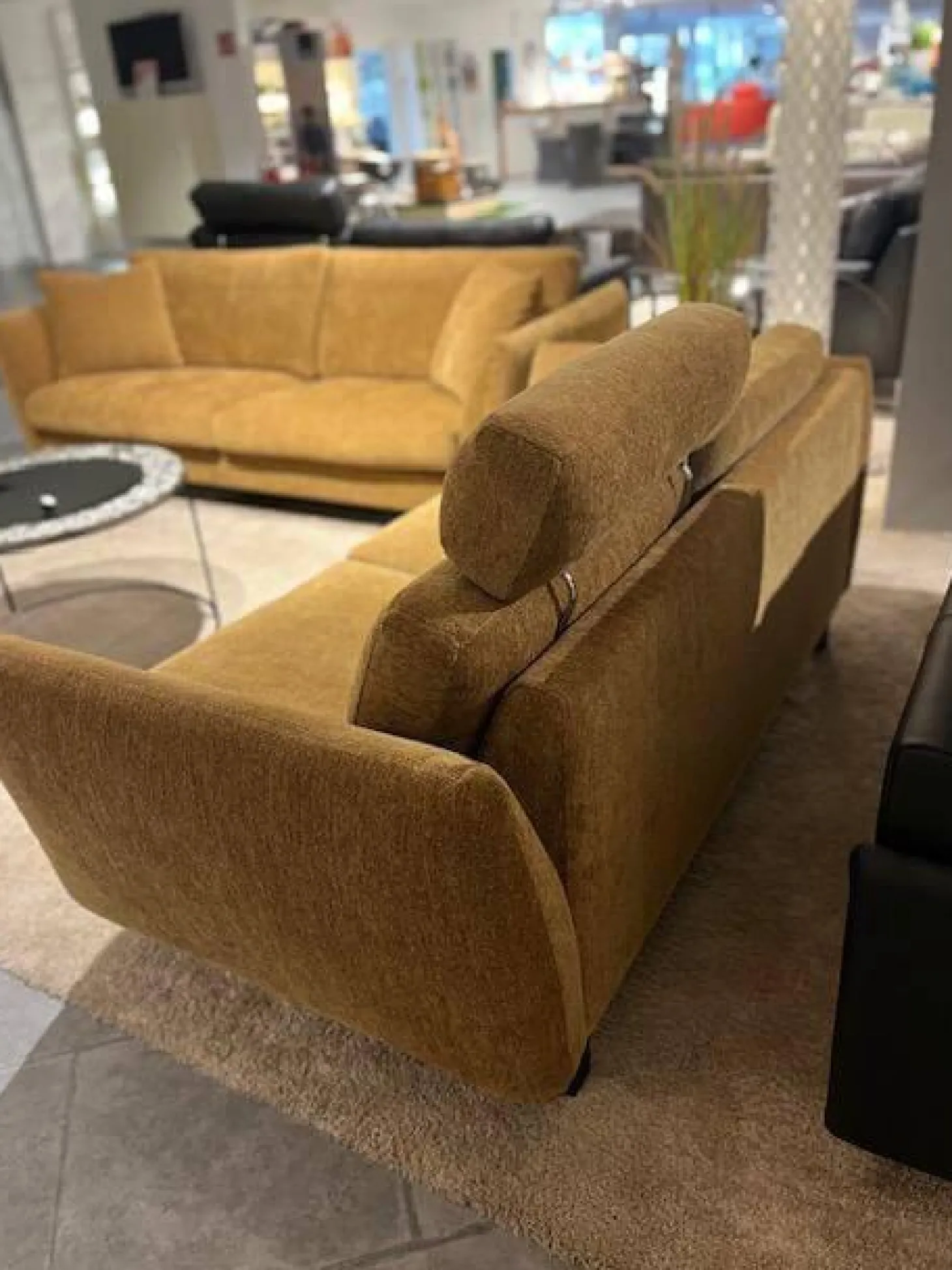 Polstergruppe Classic 970 Bezug Stoff 19 Senfgelb Gold Gelb Füße Massivholz Schwarz Gebeizt Ohne Couchtische