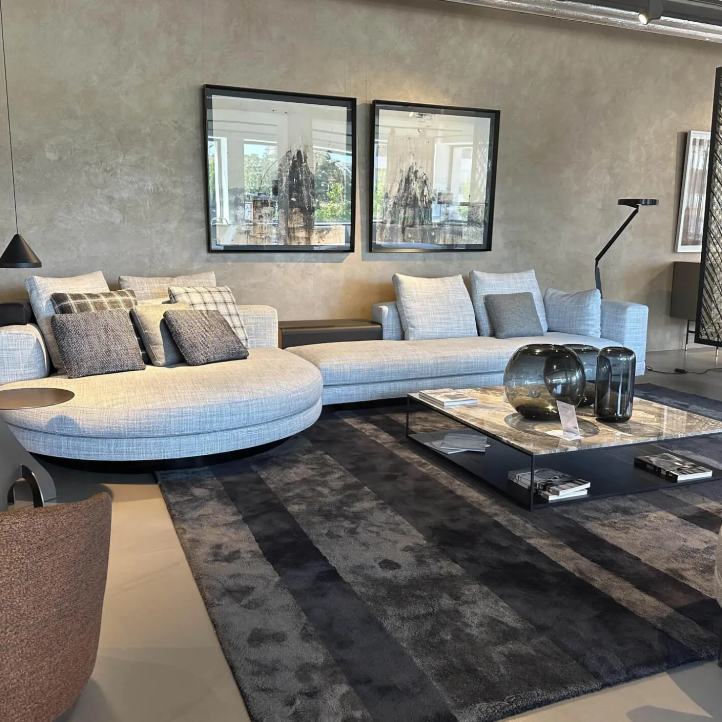 Polstergruppe Connery Stoff Double 02 Ghiaccio Grau Ablage Leder Aspen Schwarz Mit Kissen