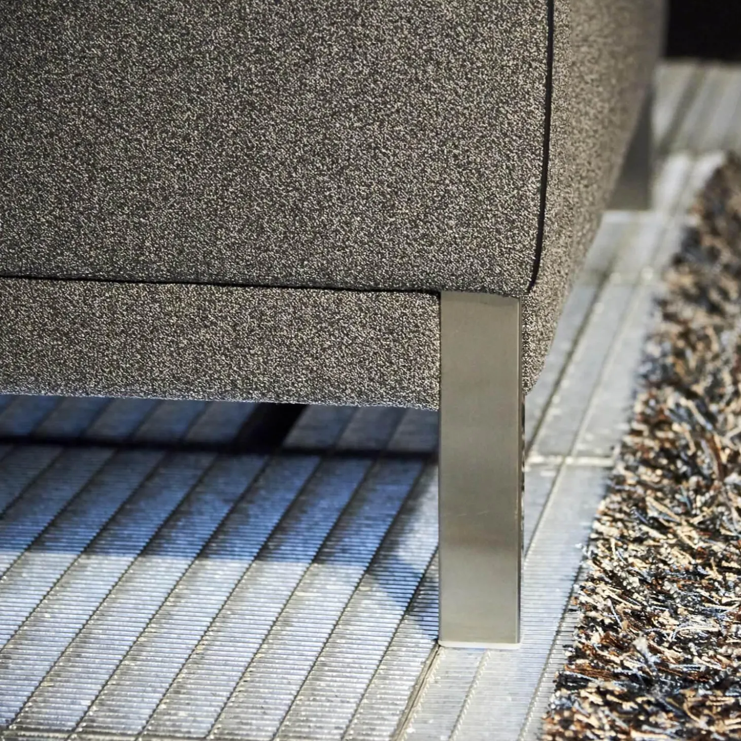 Polstergruppe Lobby Stoff 9400 Clip Grau Naht Keder 80293 Rio Anthrazit Füße Vierkant Chrom