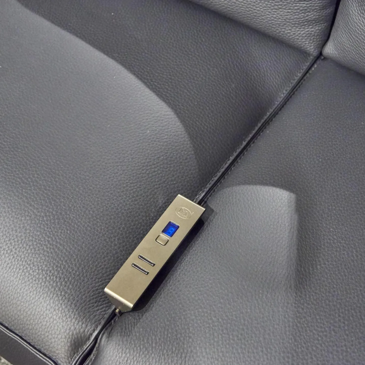 Polstermöbel WK 530 Gracella Leder Cougar Farbe 10 Schwarz Metallfuß Matt Anthrazit Lackiert