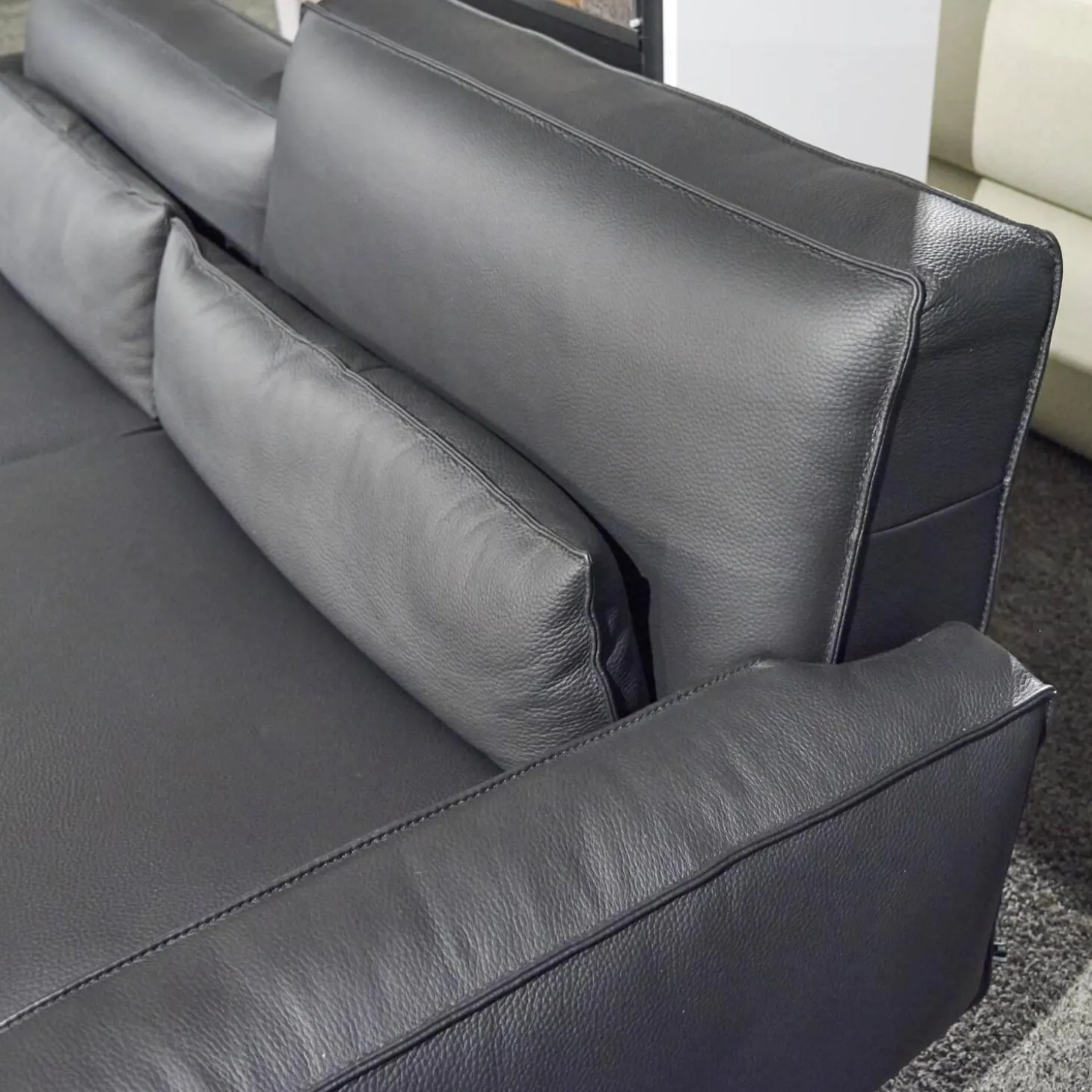 Polstermöbel WK 530 Gracella Leder Cougar Farbe 10 Schwarz Metallfuß Matt Anthrazit Lackiert