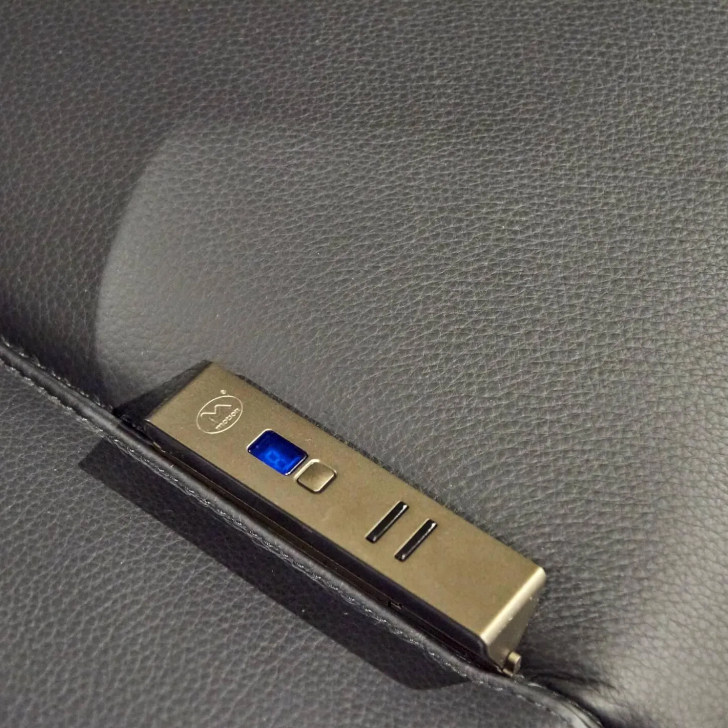 Polstermöbel WK 530 Gracella Leder Cougar Farbe 10 Schwarz Metallfuß Matt Anthrazit Lackiert