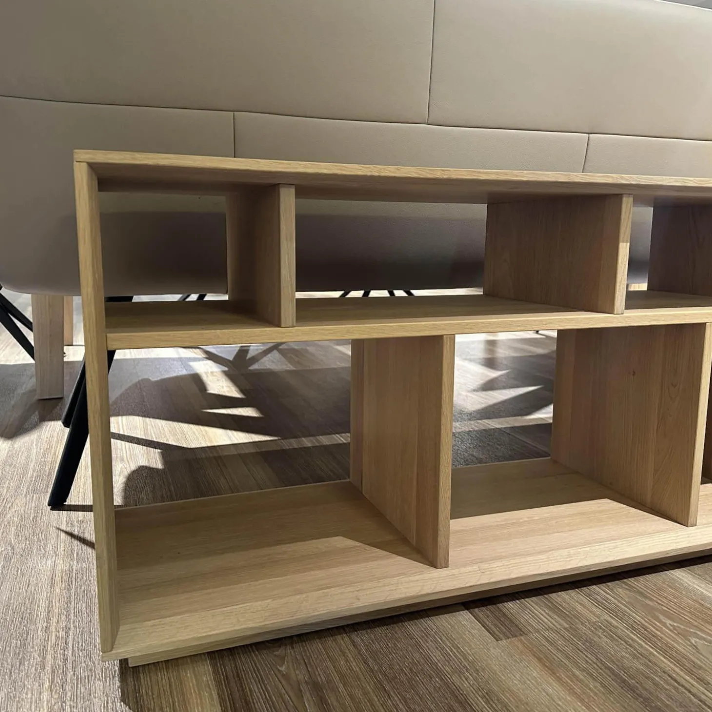 Raumteiler Regal Cubus 05 Eiche Weißöl Mit Beidseitiger Kippsicherung