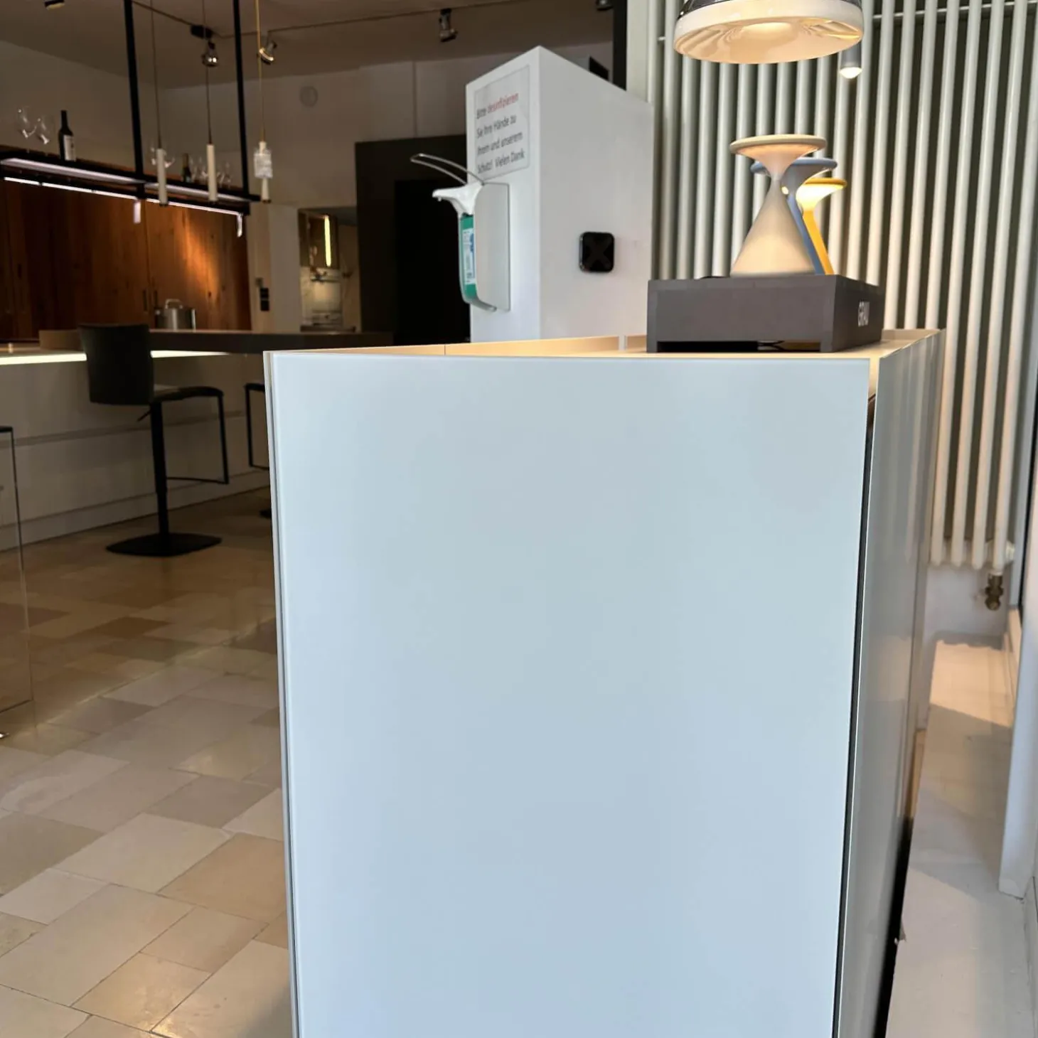 Raumteiler Sideboard Jorel Korpus Lack Greige Grau Beige Front Optiwhite Mattglas Greige Grau Beige