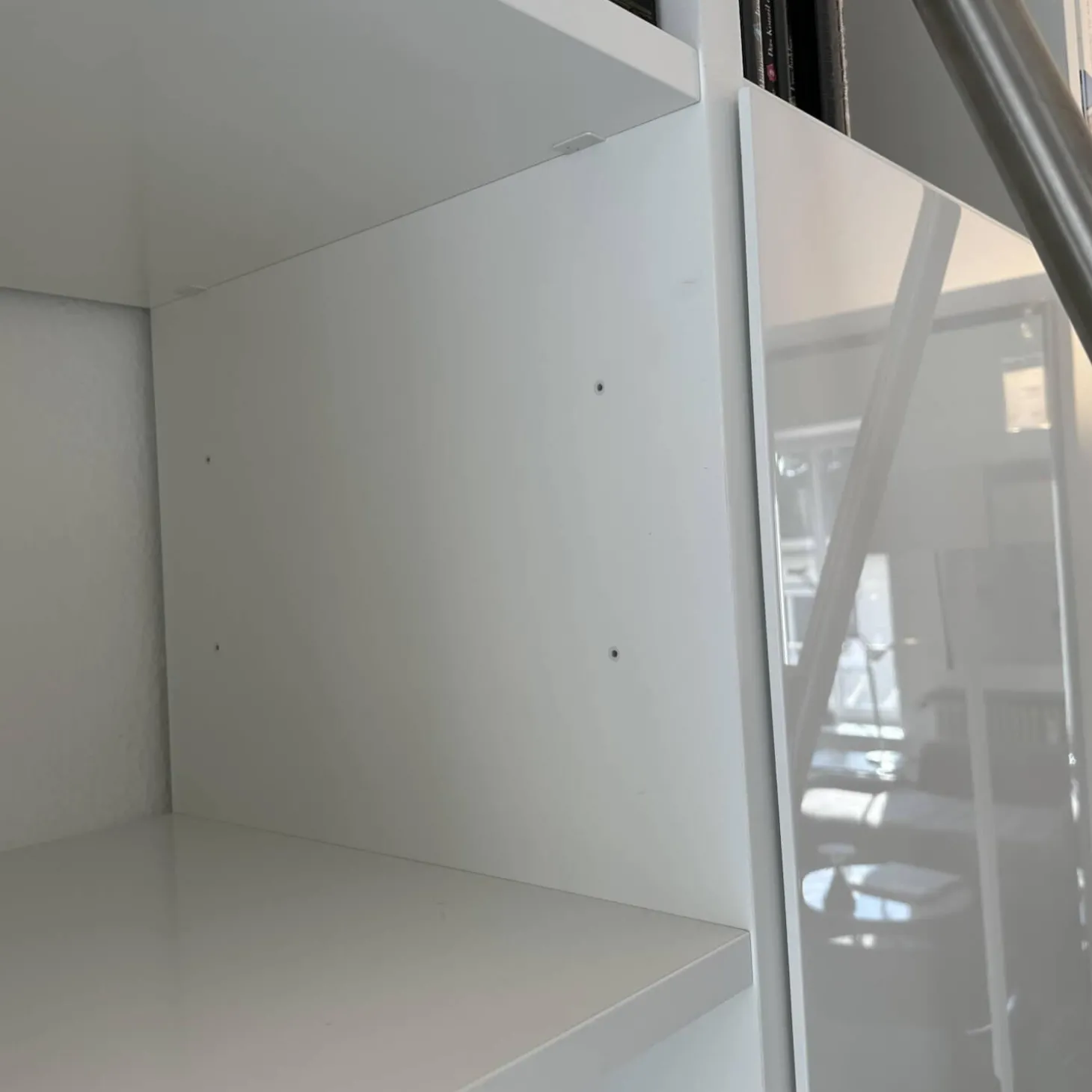 Raumteilerwand Studimo Korpus Lack Matt Schneeweiß M03 Front Lack Hochglanz Schneeweiß M74 Mit Leiter