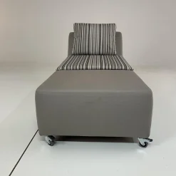 Recamiere Wave Bezug Stoff U3201F Grau Kissen Stoff R3210F Schwarz Beige Mit Rollen