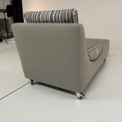 Recamiere Wave Bezug Stoff U3201F Grau Kissen Stoff R3210F Schwarz Beige Mit Rollen