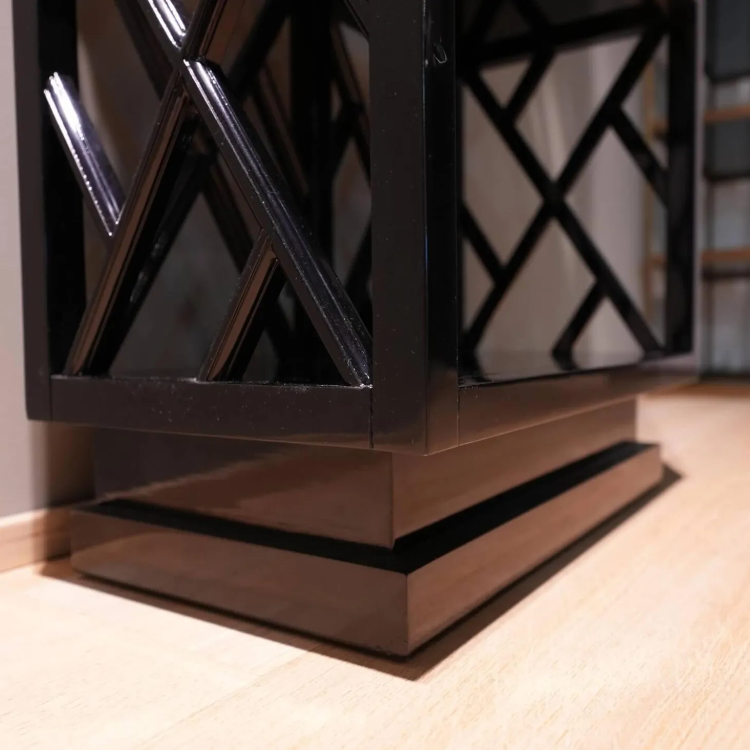 Regal Harmony Piano Black Holz Finish Schwarz