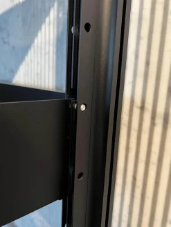 Regal Wallunit R.I.G. Composition Melamin Metall Schwarz