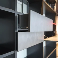 Regal WK-420 Viva Glattlack Cosmos-Schwarz Fronen Lack Stahl Hell Gebürstet Mit Beleuchtung