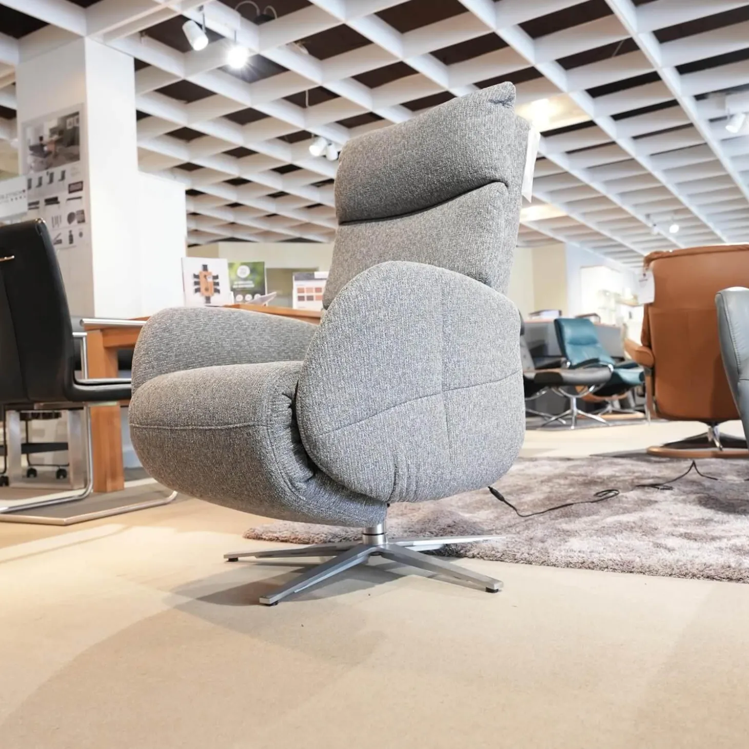 Relaxsessel 7803 26 U Stoff 24 Q2 Emotion Vulkan Grau Sternfuß Edelstahloptik Mit Kopfteilverstellung Motorisch