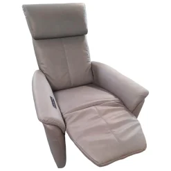 Relaxsessel 50025 Stoff Frisco Kiesel Grau Fuß Rollen