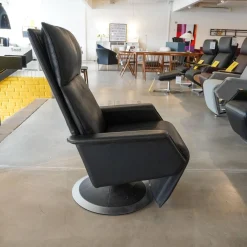 Relaxsessel Ceto Leder Schwarz Gestell Edelstahlring Und Schwarzes Leder Manuell Verstellbar