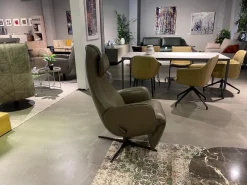 Relaxsessel Cosy Ghost Leder Lipano Oliva Grün Gestell 4 Sternfuß Bronze Matt Schwarz Lackiert Inklusive Kopfkissen