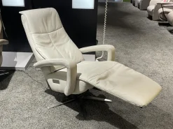 Relaxsessel Husum Nr 1 Medium Leder Credo Weiß Sternfuß Schwarz Motorisch Verstellbar