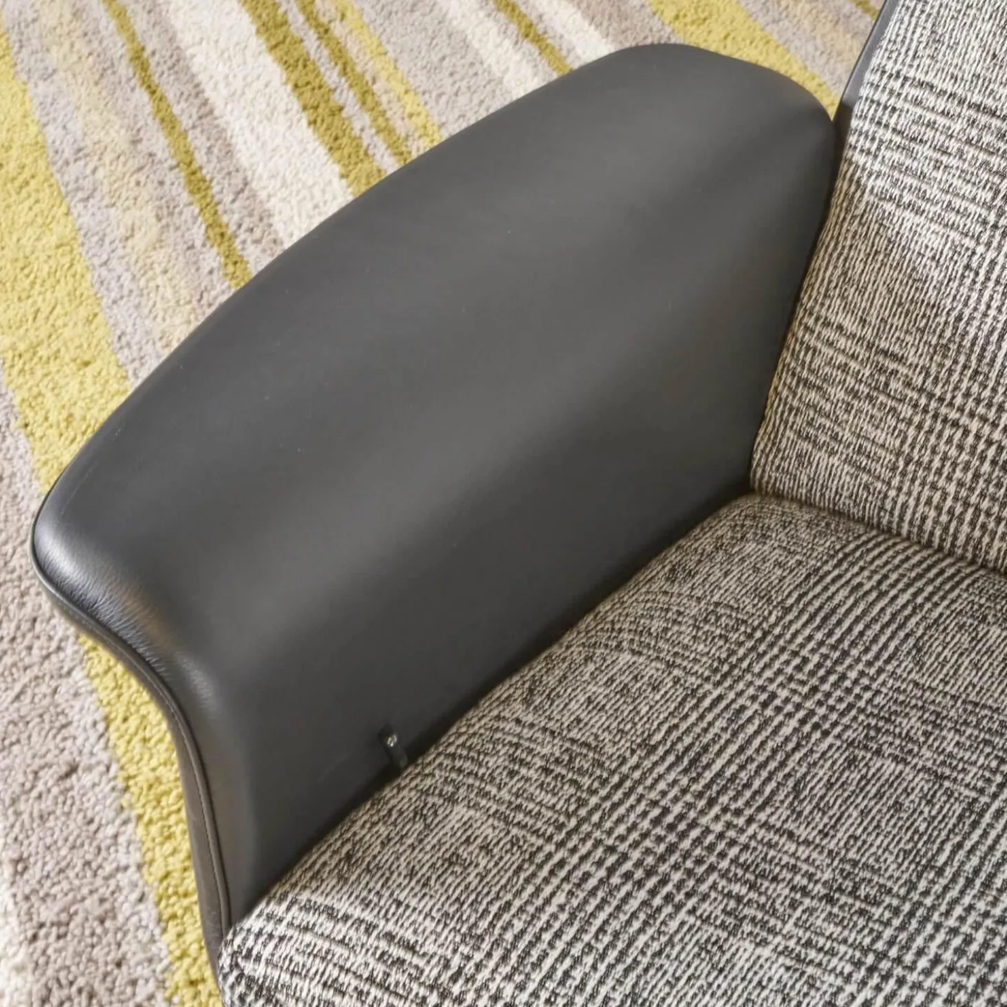 Relaxsessel Legend Leder Normandie Schwarz Stoff Scott 191 Grau