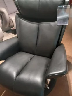 Relaxsessel Magic S Leder Noblesse Black Schwarz Gestell Signature Holz Schwarz Metall Matt Inklusive Hocker