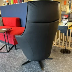 Relaxsessel Signa In Leder Runner Schwarz Mit 3-Motoren mit Akku Seperate Fußteil Rücken Und Kopf Verstellung