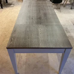 Romantica Esstisch Eiche Trüffel Gekalkt Mit Vier Stühlen Stoff Darwin Sand