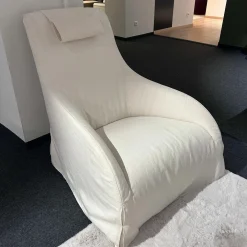 Schabrackensessel Apta Kalos Stoff Ellade 2044 100 Weiß Drehgestell Grau Lackiert