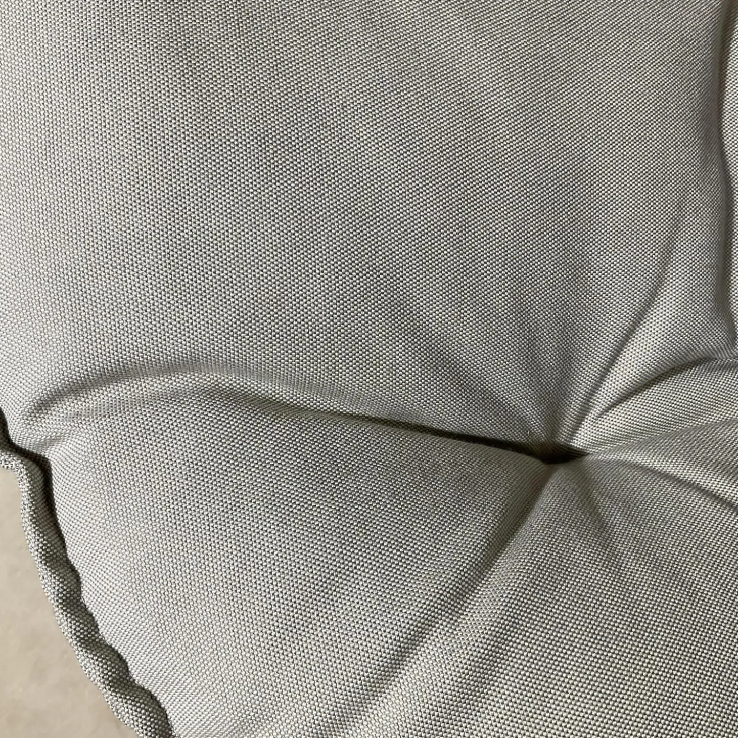 Schaukelstuhl Mbrace Stoff A 264 Cool Sage Grau Gestell Aluminium Füße Massivholz Teak Inklusive Beistelltisch