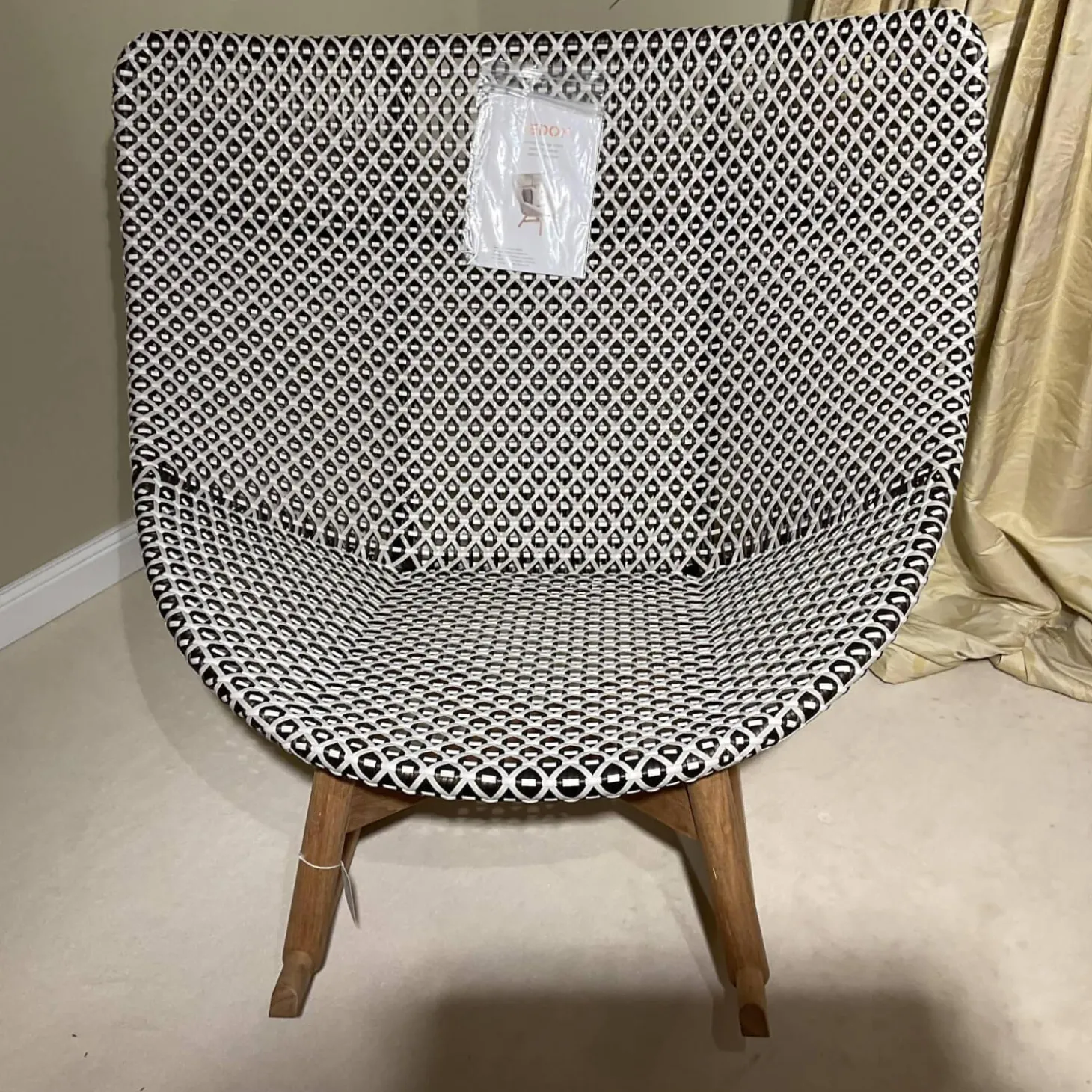 Schaukelstuhl Mbrace Stoff A 264 Cool Sage Grau Gestell Aluminium Füße Massivholz Teak Inklusive Beistelltisch