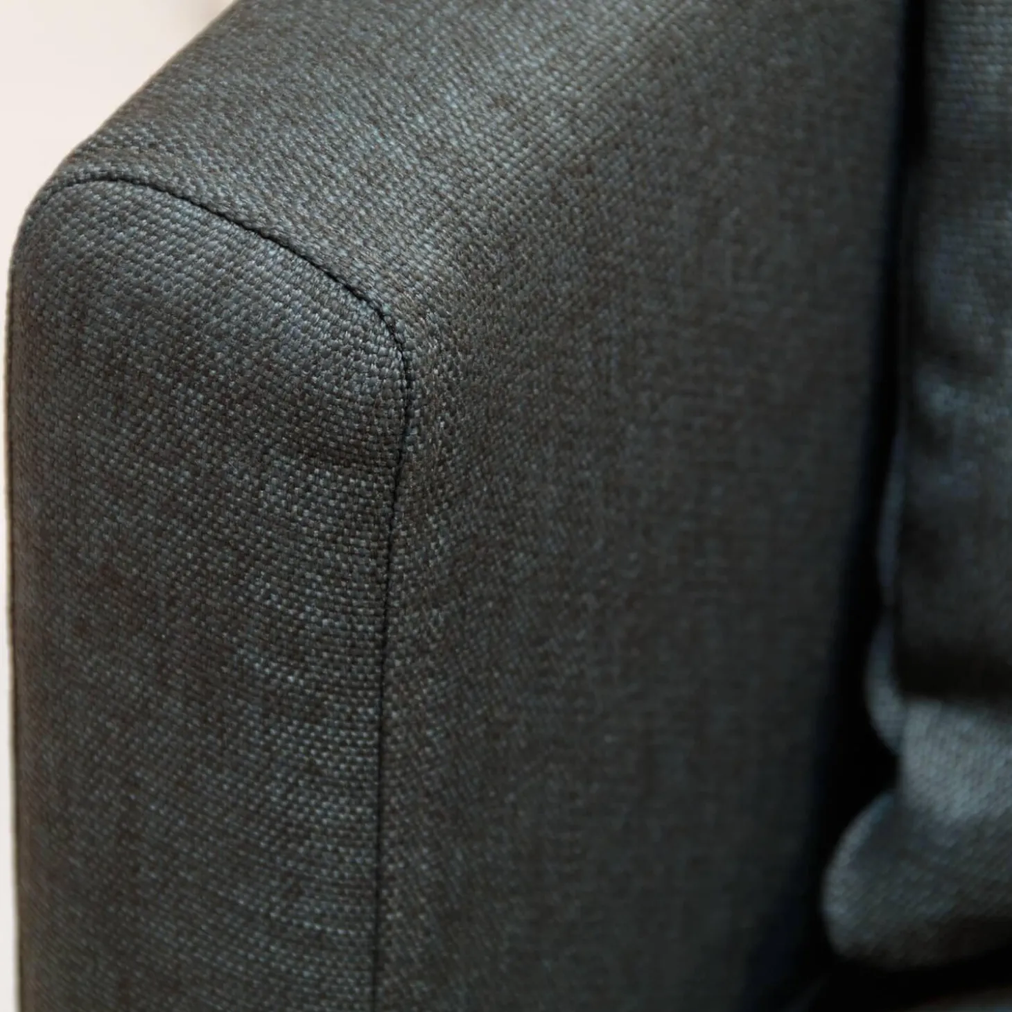 Schlafsofa Cara Stoff 2467 0035 Grau Armlehnen Abziehbar Fest Bezogen