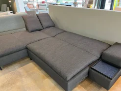 Schlafsofa Isla Stoff Reno Schiefer Grau Gestell Bügel Eiche Schwarz Inklusive Kissen Und Tablett