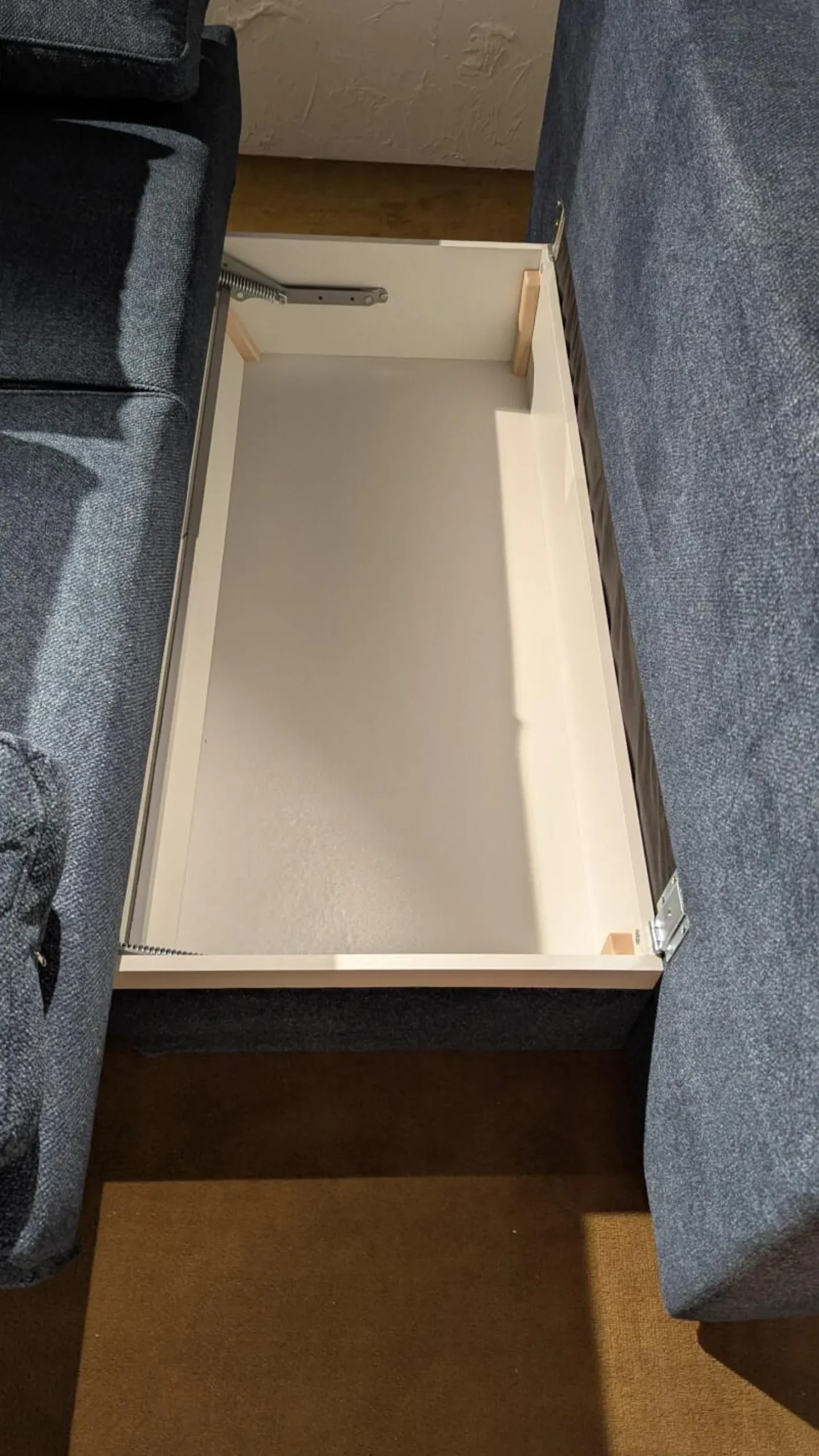 Schlafsofa Kendall Stoff 2-7063 Blau Füße Schwarz