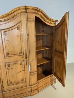 Schrank Sekaro Pinie Massiv