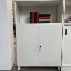 Schrankkombination Xitan S Aluminium Tablett RAL 9010 Reinweiß Einlegeplatten 4023 Nero