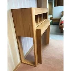 Schreibtisch Modell CASA-SONO Kernbuche Massiv Geölt Ausziehbar Mit Steckdose, USB-Anschüssen und Schubkasten