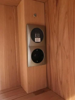 Schreibtisch Modell CASA-SONO Kernbuche Massiv Geölt Ausziehbar Mit Steckdose, USB-Anschüssen und Schubkasten