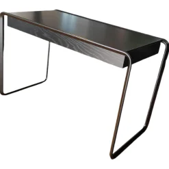 Schreibtisch Olique K2DSP Eiche Furniert Lackiert Schwarz RAL 9005 Gestell Stahlrohr Schwarz Pulverbeschichtet