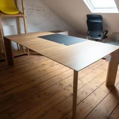 Schreibtisch Paper Platte Nussbaum Natur Fuß Alu Nussbaum Furniert