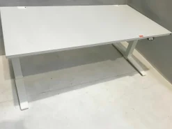 Schreibtisch Talo.S 160x80 Platte Weißgrau Gestell Weiß Höhenverstellbar