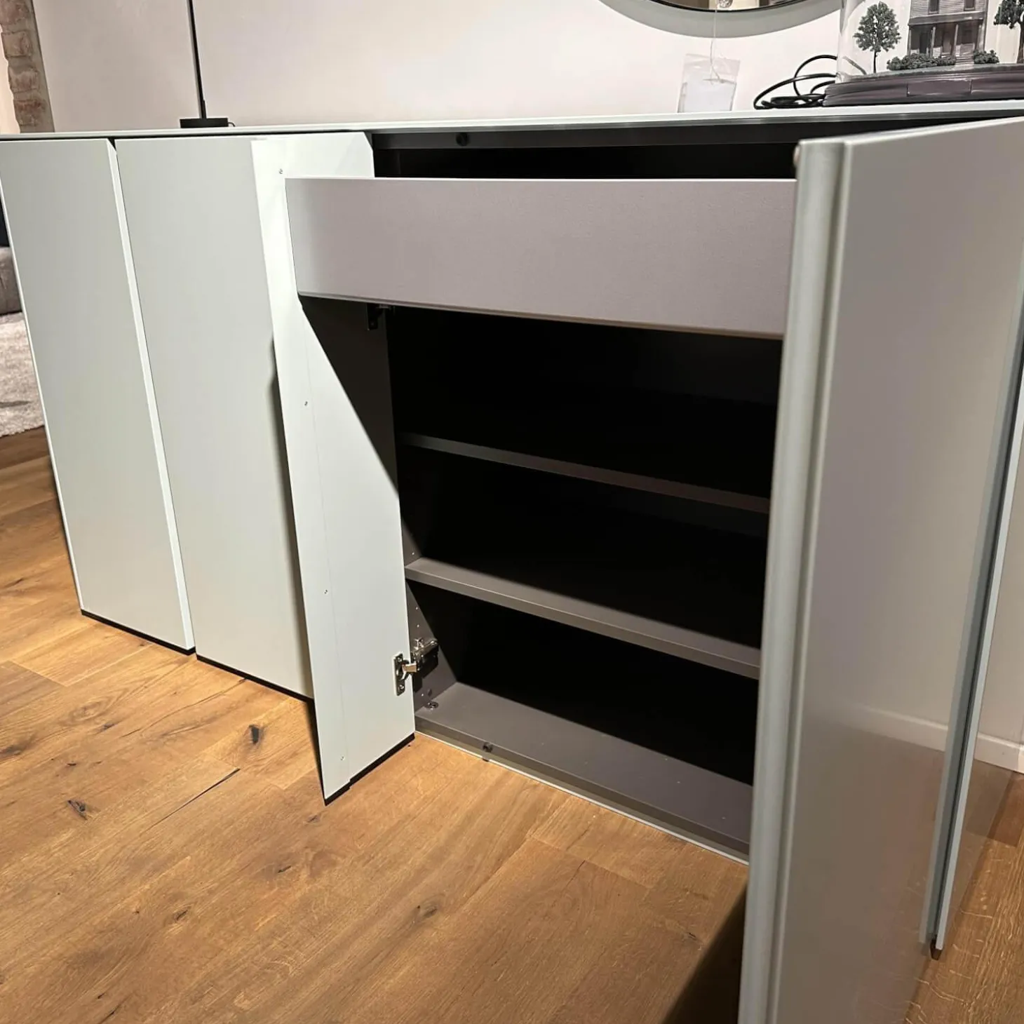 Schuhschrank Stripes Lack Akzentfarbe 30 Jade Korpus Melamin Anthrazit