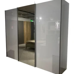 Schwebetürenschrank Lenjo Lack Platengrau 3 Türen