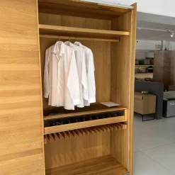 Schwebetürenschrank Lunetto Eiche Naturöl Glas Naturweiß Matt mit Innenbeleuchtung