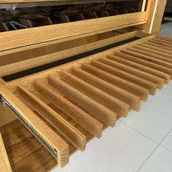 Schwebetürenschrank Lunetto Eiche Naturöl Glas Naturweiß Matt mit Innenbeleuchtung