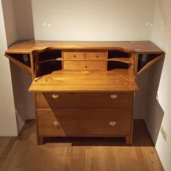 Sekretär Kirschbaum Griffe Metall Glänzend