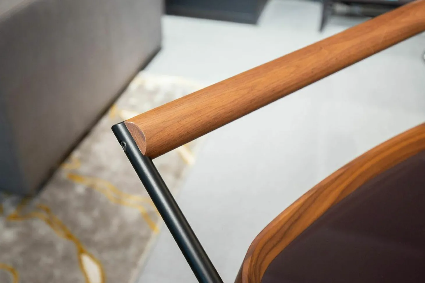 Servierwagen Jet 1 Nussbaum Canaletta Platten Lack Cioccolato Lucido Braun Gestell Metall Schwarz Mit Rollen