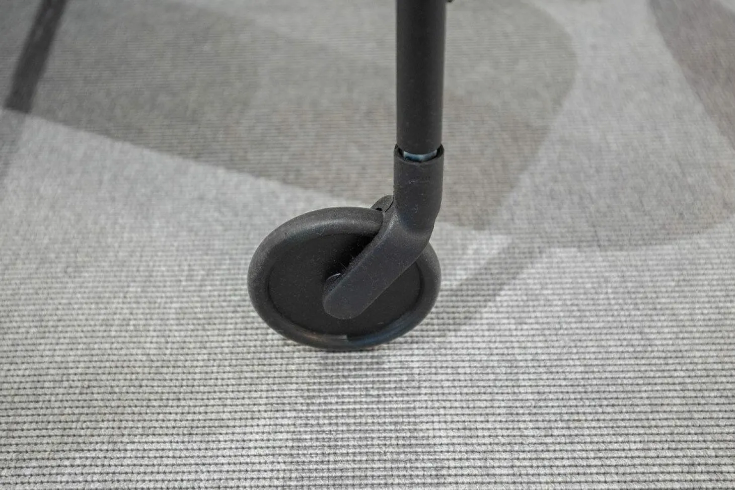 Servierwagen Jet 1 Nussbaum Canaletta Platten Lack Cioccolato Lucido Braun Gestell Metall Schwarz Mit Rollen