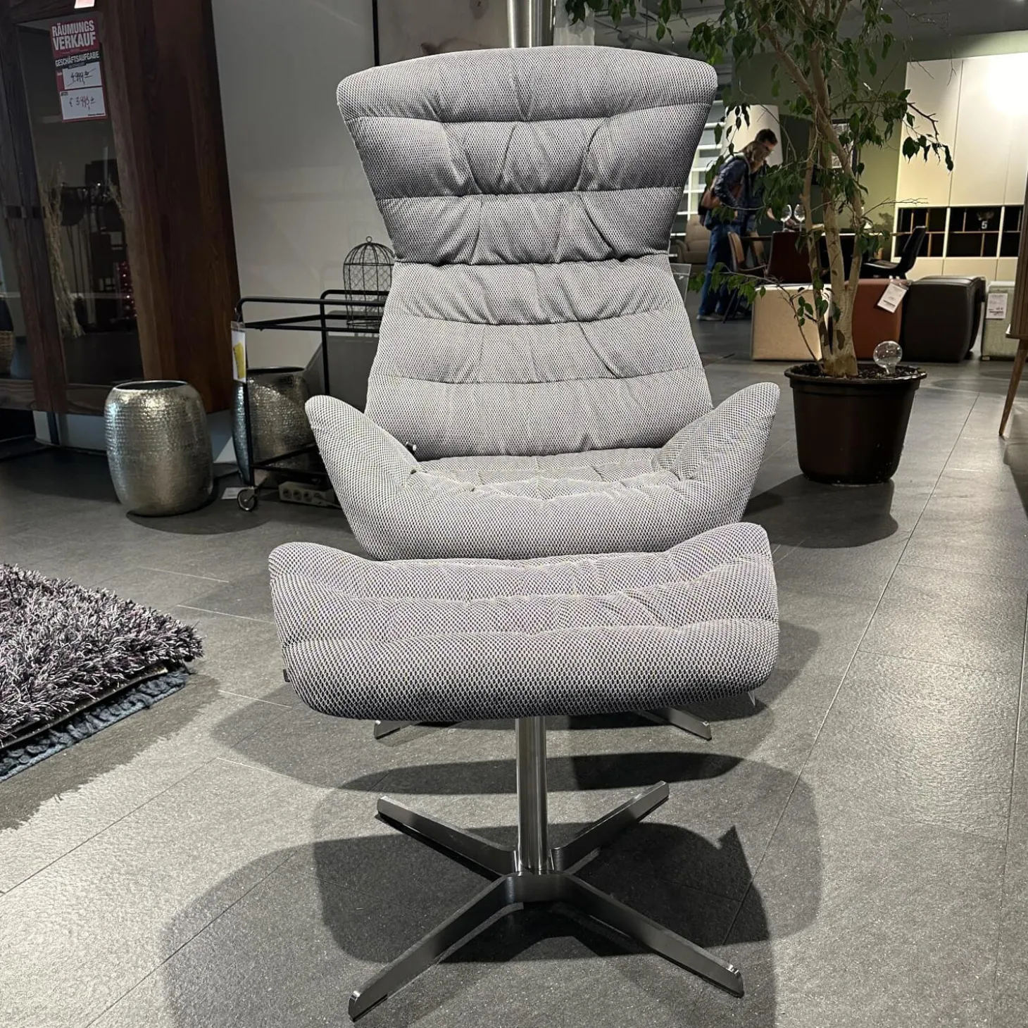 Sessel 808 Bezug Innen Stoff Soul 151 Pepper Grau Außen Nappaleder Nero Anthrazit Stahlgestell Edelstahloptik Und Hocker