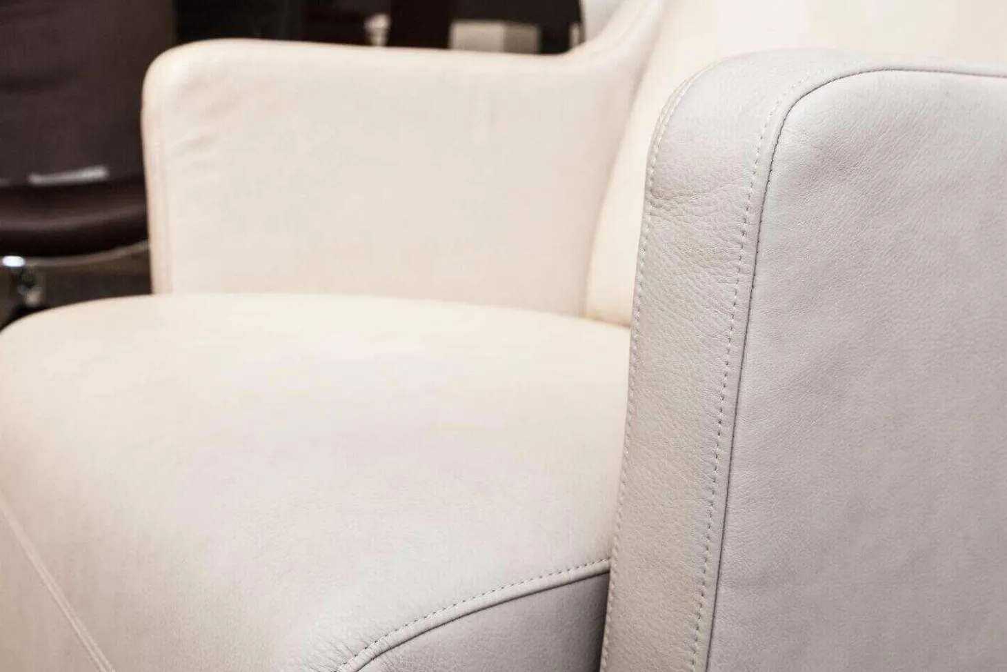 Sessel 5200 Leder Beige Mit Hocker