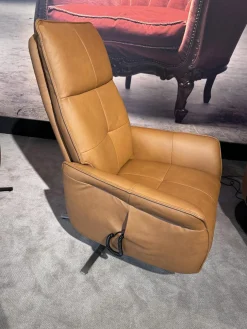 Sessel 9361 Leder Soft Nappa Bright Braun Sternfuß Edelstahl Gebürstet 2 Motorisch Inklusive Getrennt Verstellbarer Rücken Und Beinauflage