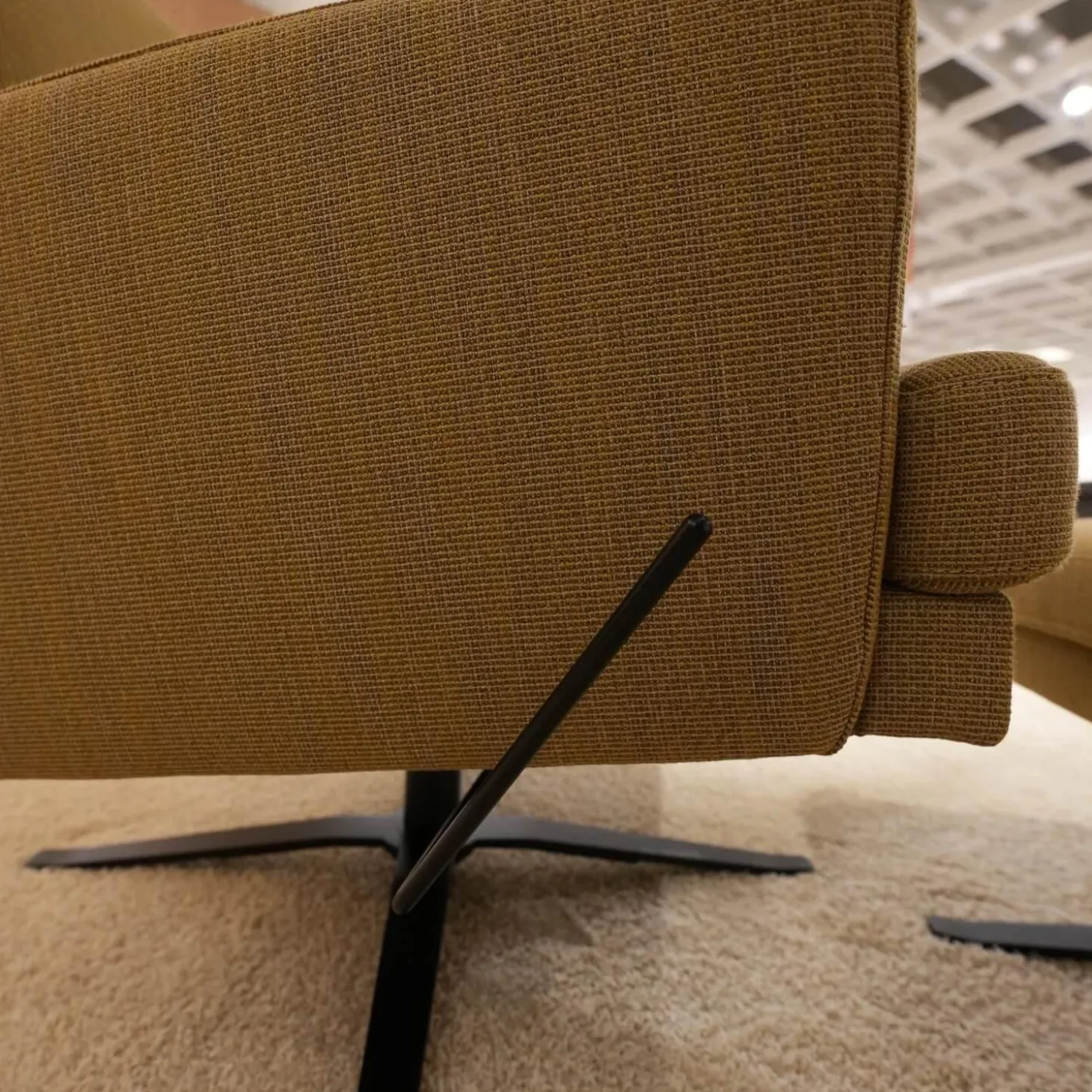 Sessel 4585 Stoff JAB 12040 Braun Gelb Sternfußgestell Metall Schwarz Matt Mit Wippfunktion Inklusive Hocker